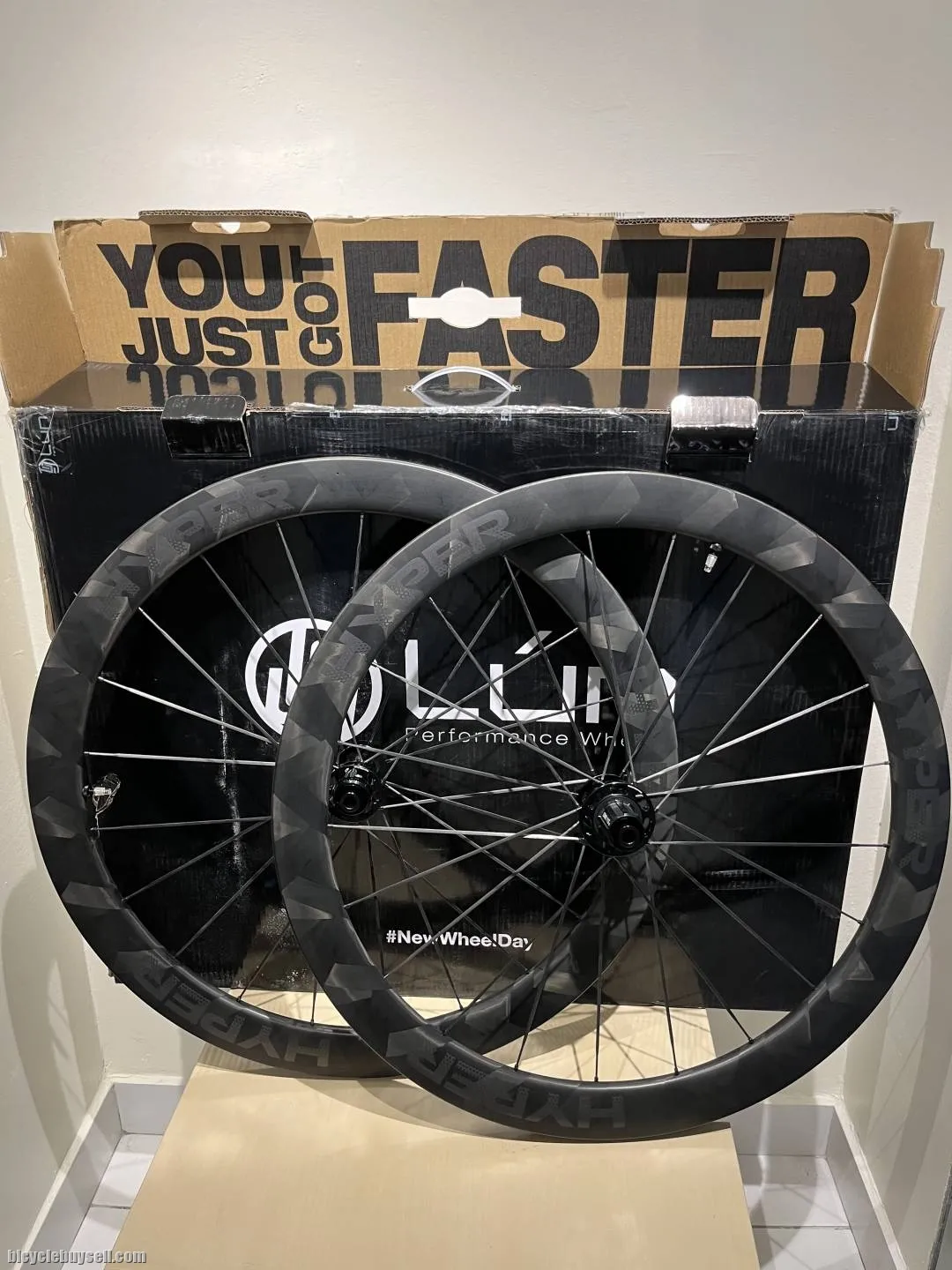 WINSPACE HYPER CARBON WHEEL 50mm (Disc)
