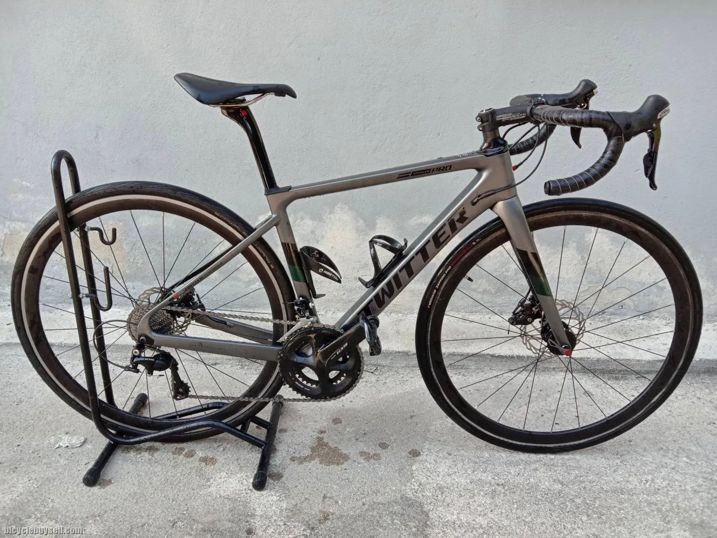 Roadbike Twitter Stealth Pro Shimano 105 R7000