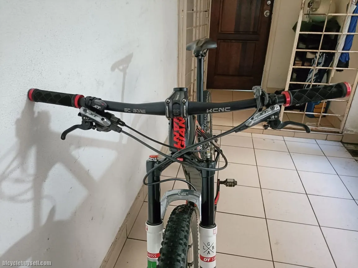 GIANT COMPOSITE TECHNOLOGY 2 CARBON