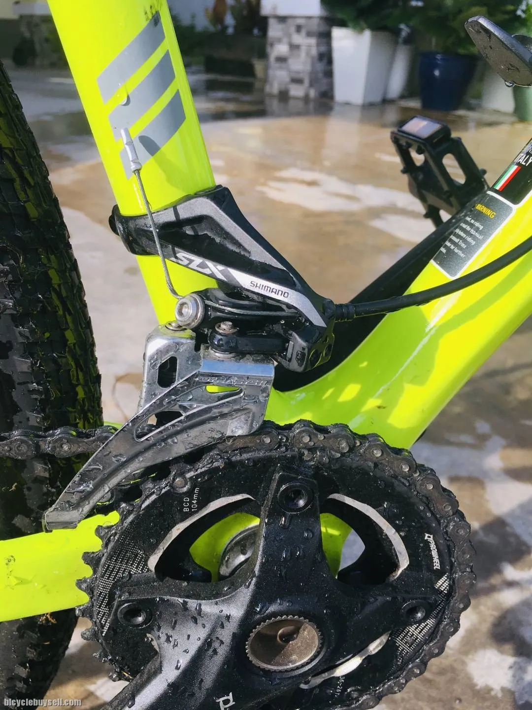 2019  TRINX H900 15.5"