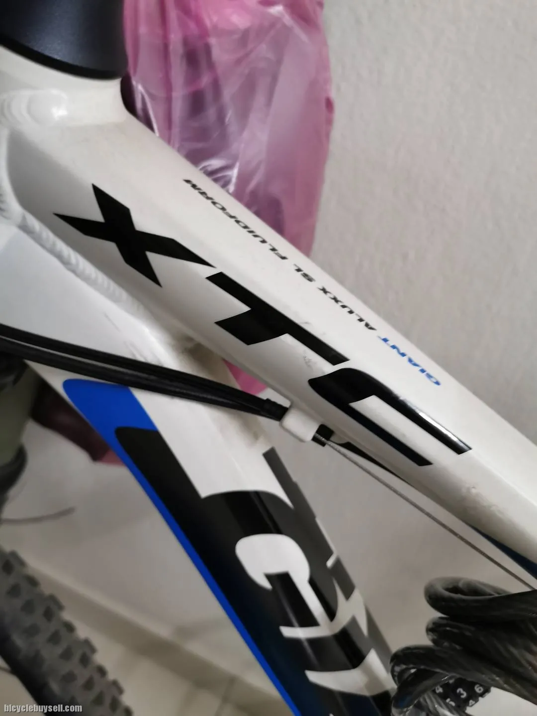 2012 Giant XTC 26er (Very good condition)