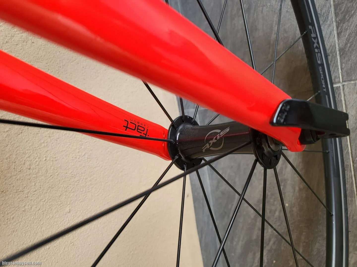 SOLD Specialized Allez E5 2015 (54cm)