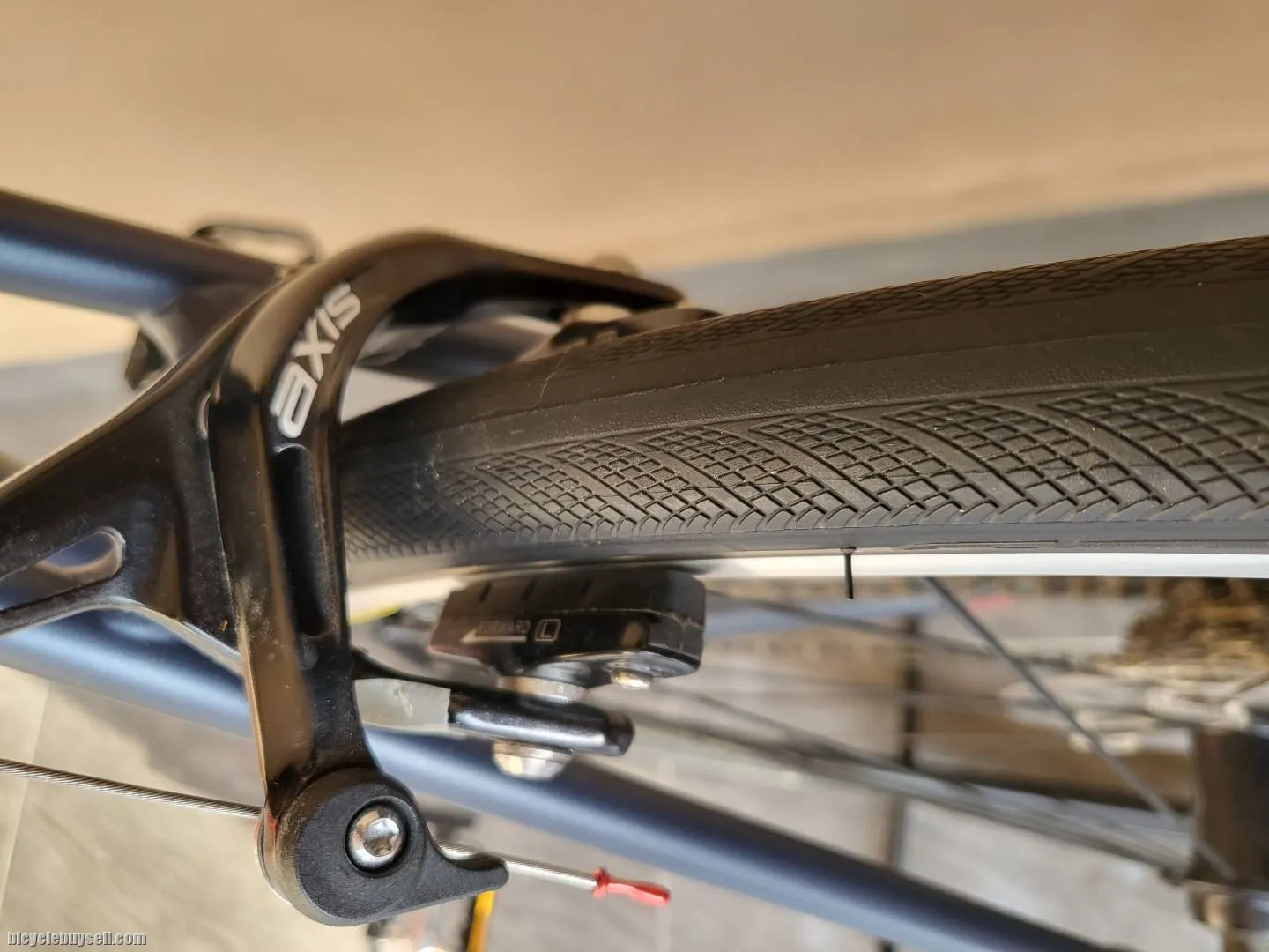 SOLD Specialized Allez E5 2015 (54cm)