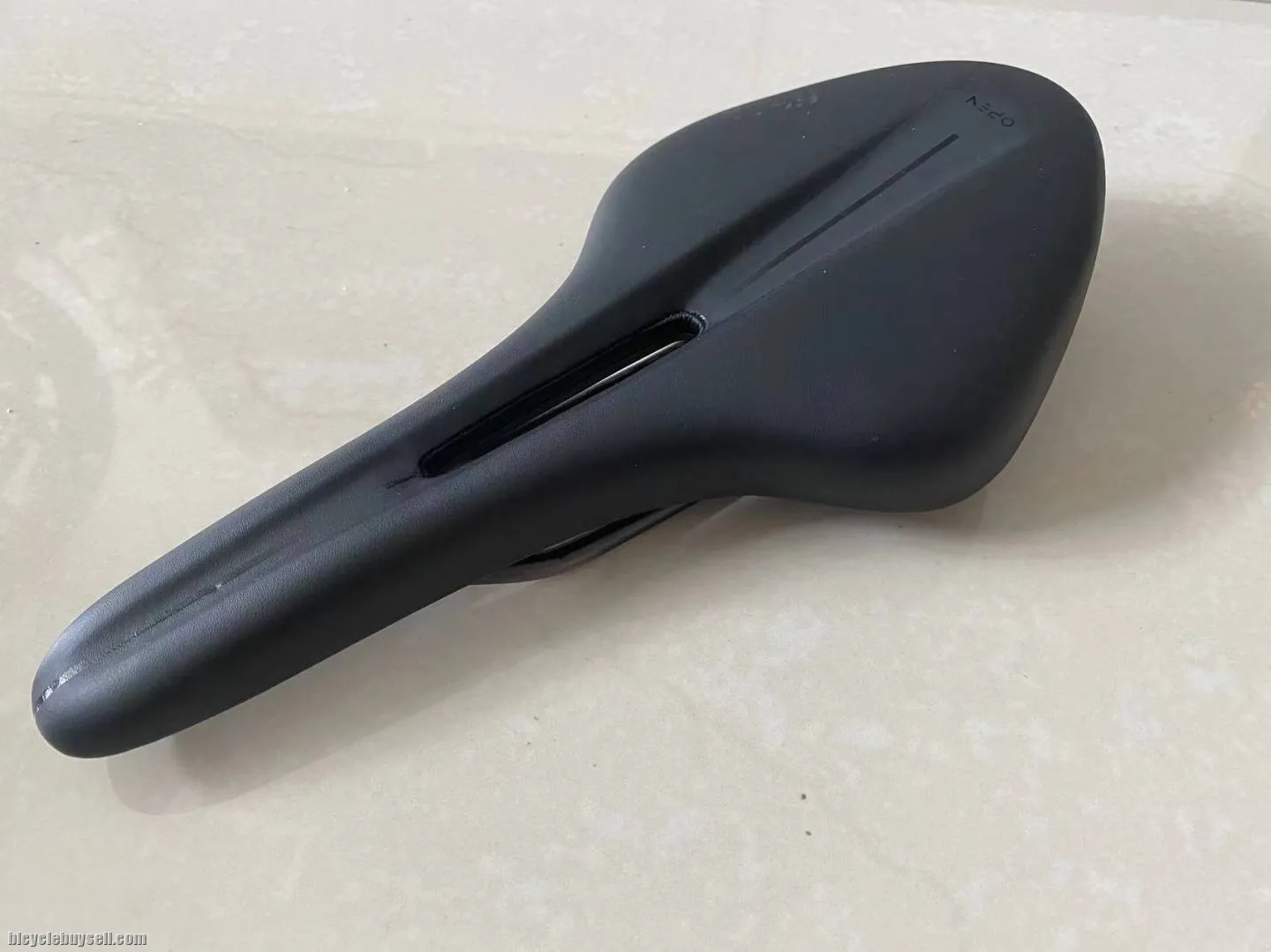 Fizik Arione R3 Open Large (Used)