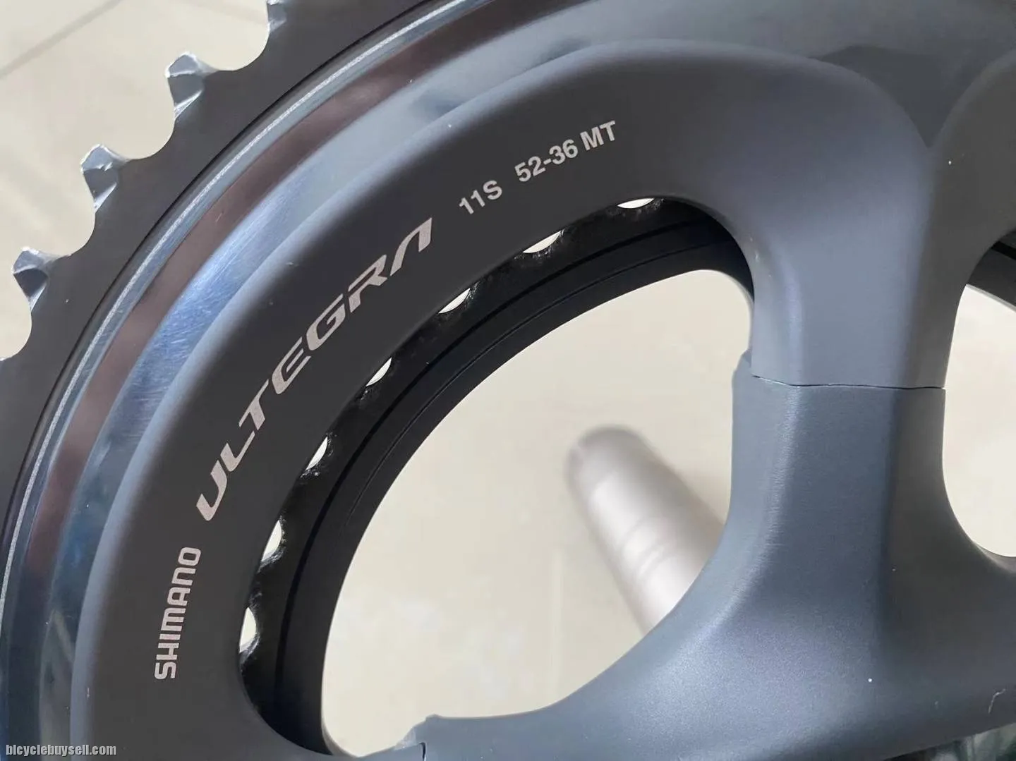 Ultegra R8000 Crankset (Used)