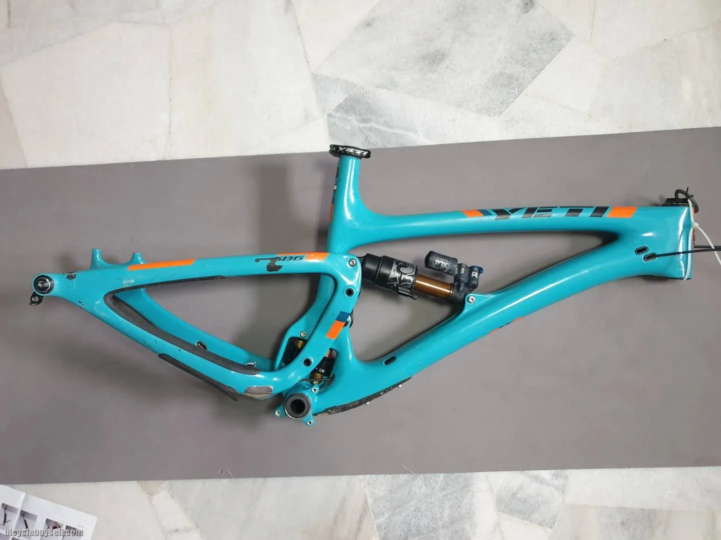 27.5 YETI SB6 2018 T-SERIES CARBON FRAME M (USED)