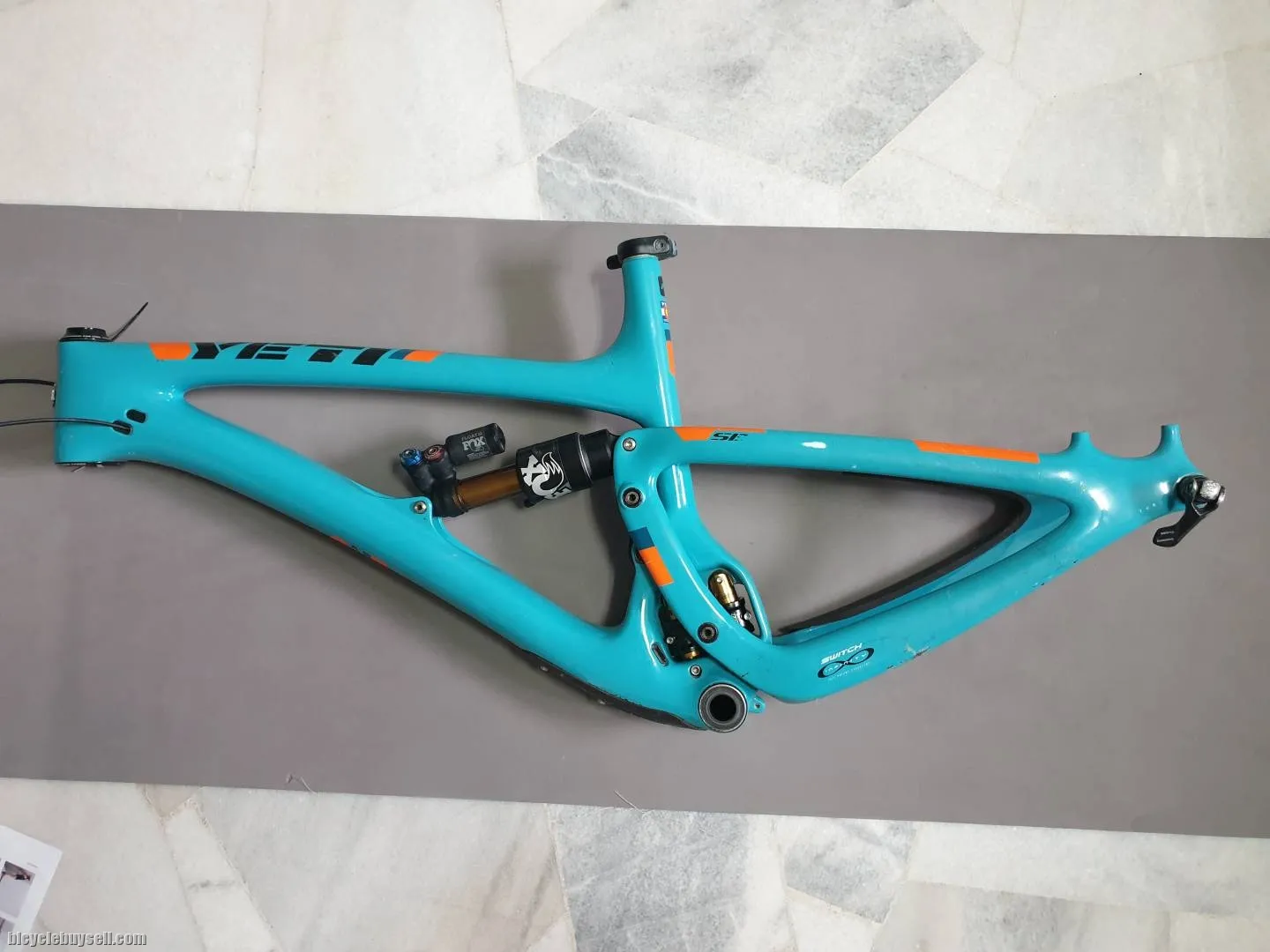 27.5 YETI SB6 2018 T-SERIES CARBON FRAME M (USED)