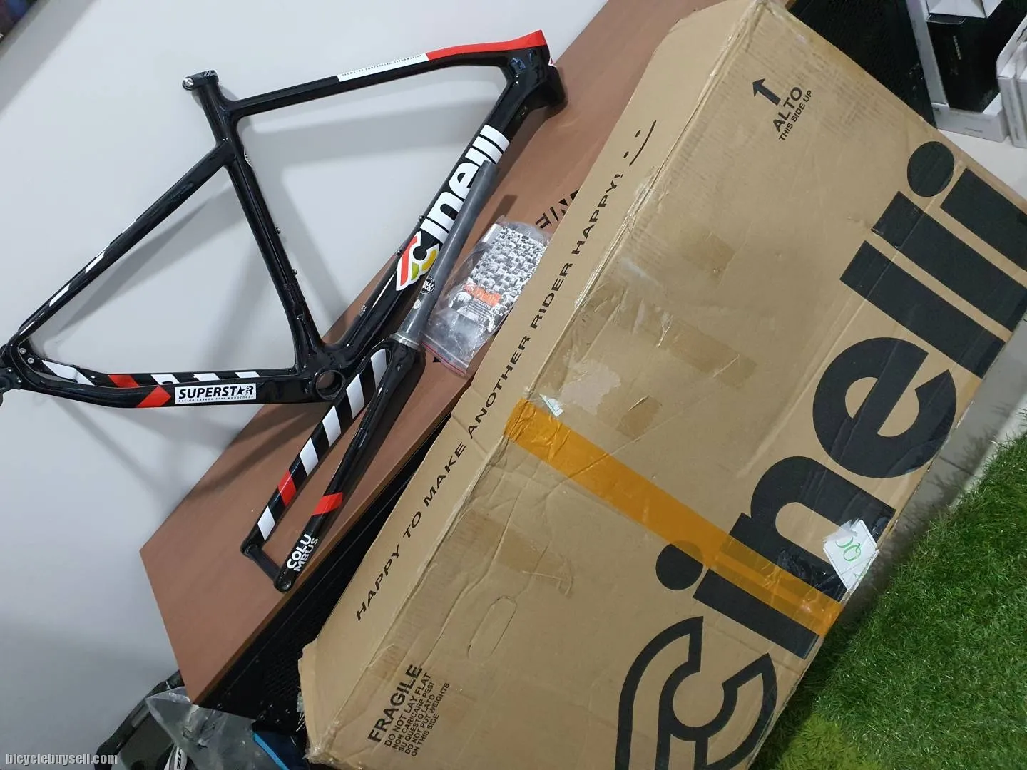 Cinelli superstar 2022 disc new frameset roadbike
