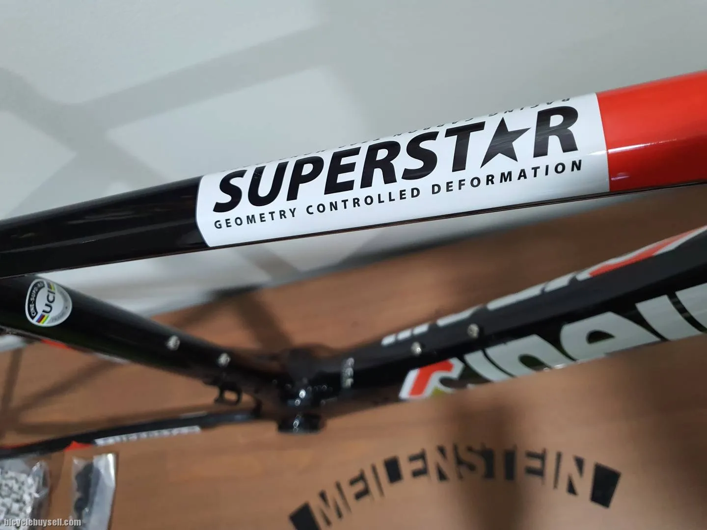 Cinelli superstar 2022 disc new frameset roadbike