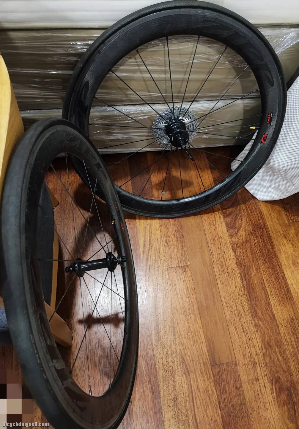Zipp firecrest 404 tubular almost new condition