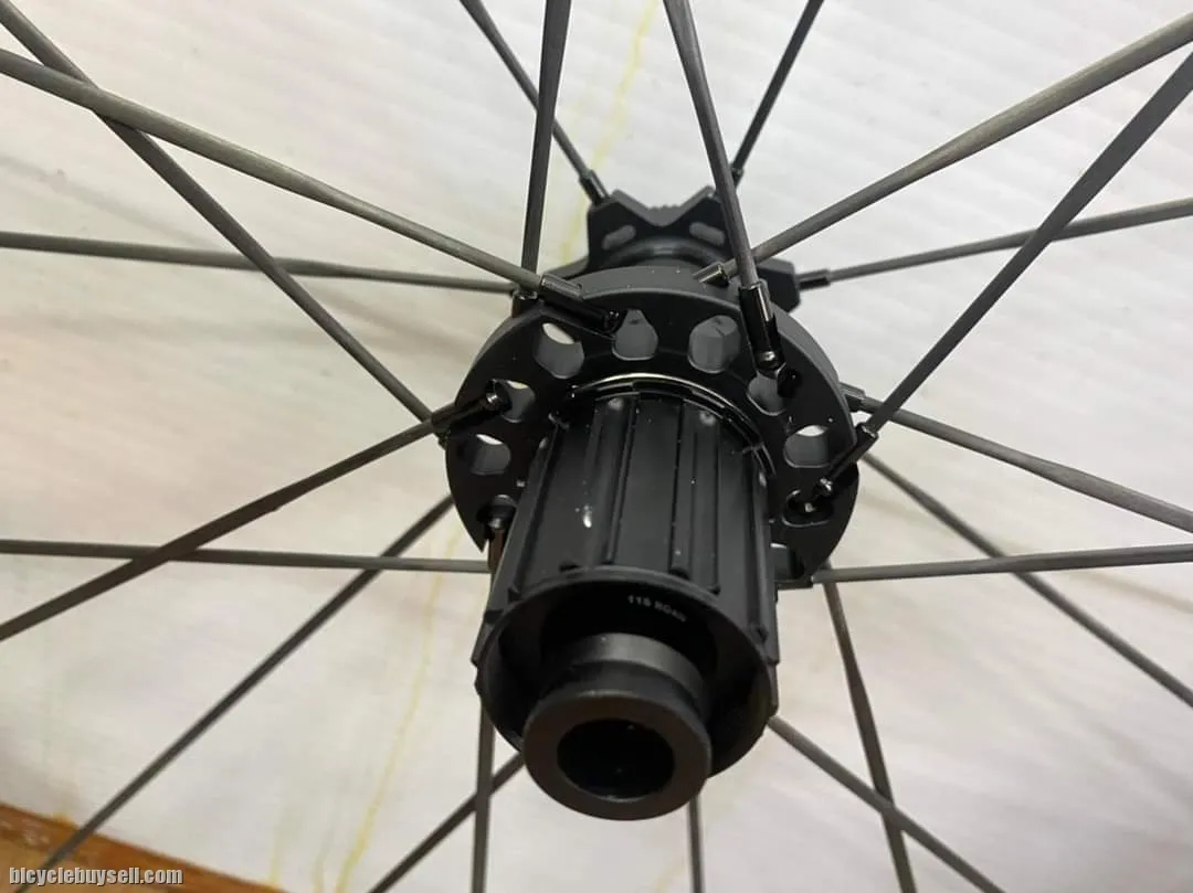 Tuff Helium , Disc Brake  Carbon Spoke