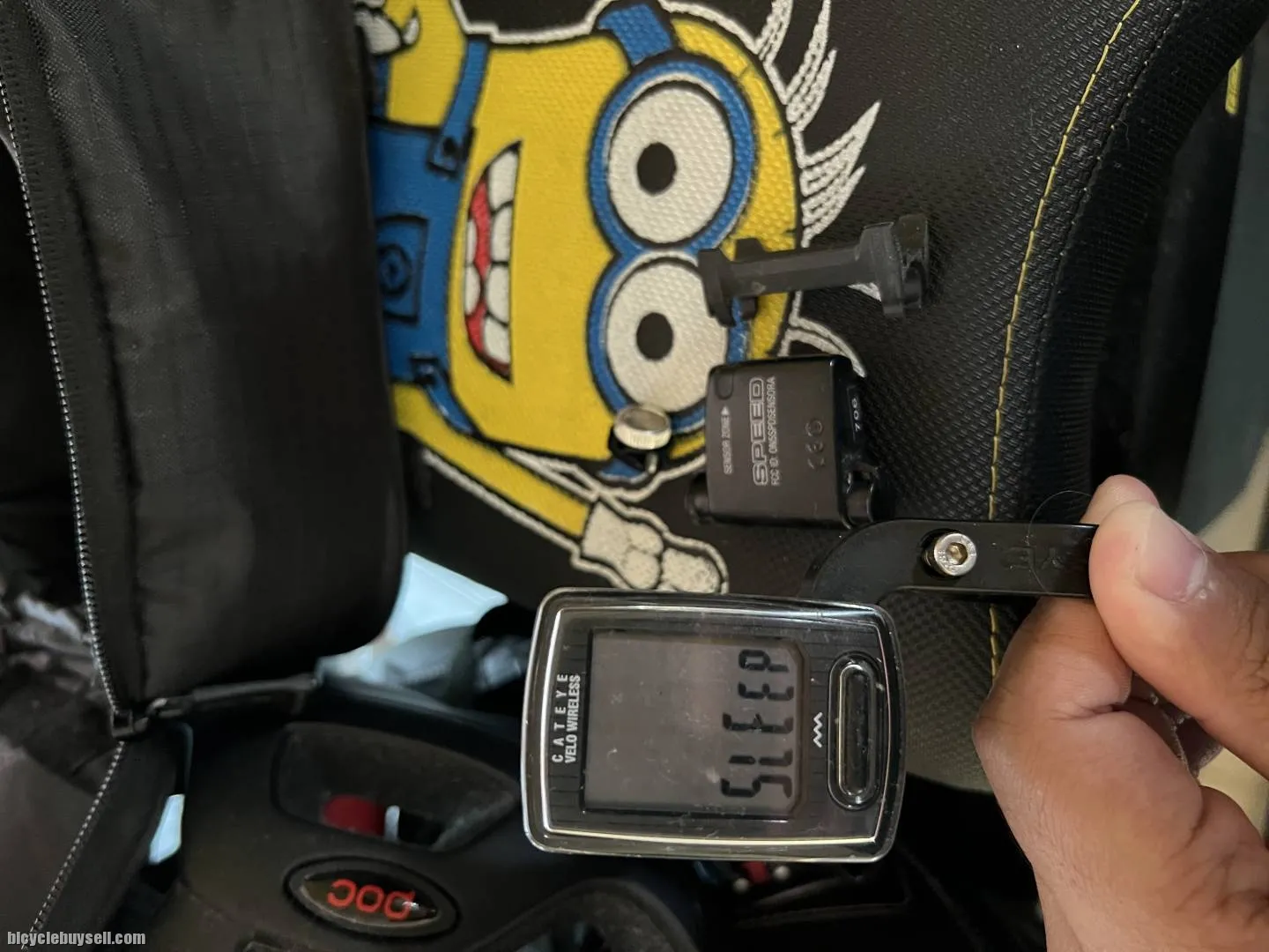 Cateye Velo Wireless Meter Bicycle Complete With Cateye Mount