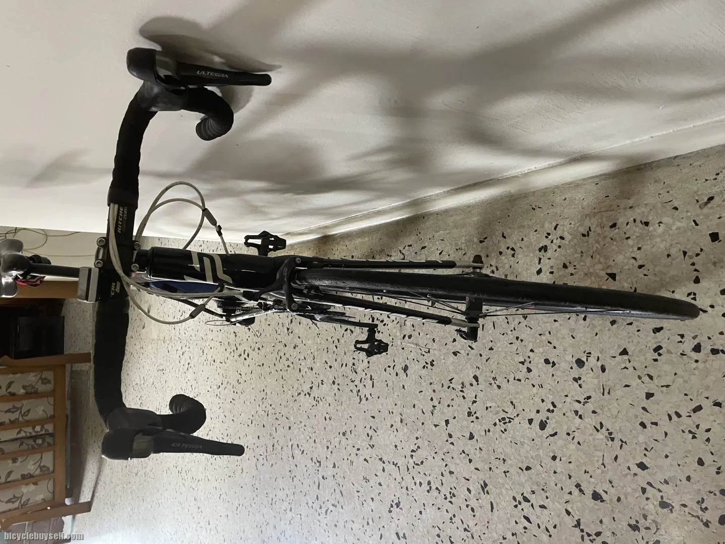 Lapierre Sensium Pro 300 carbon road bike Ultegra low usage