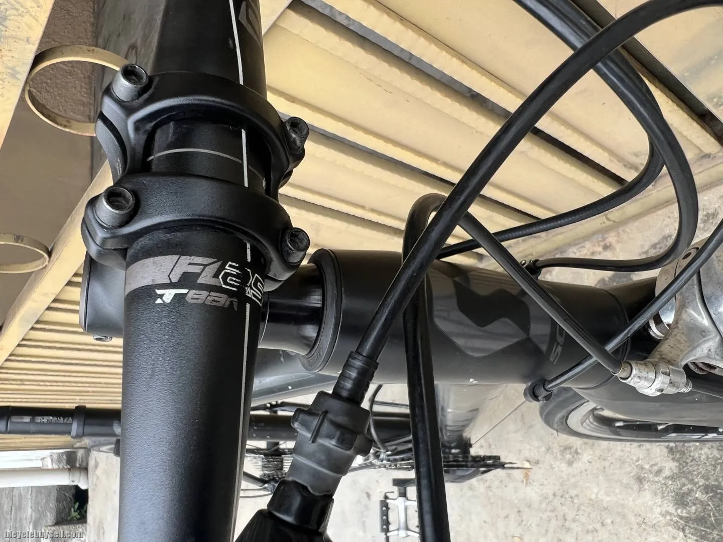 Scott flat bar road bike
