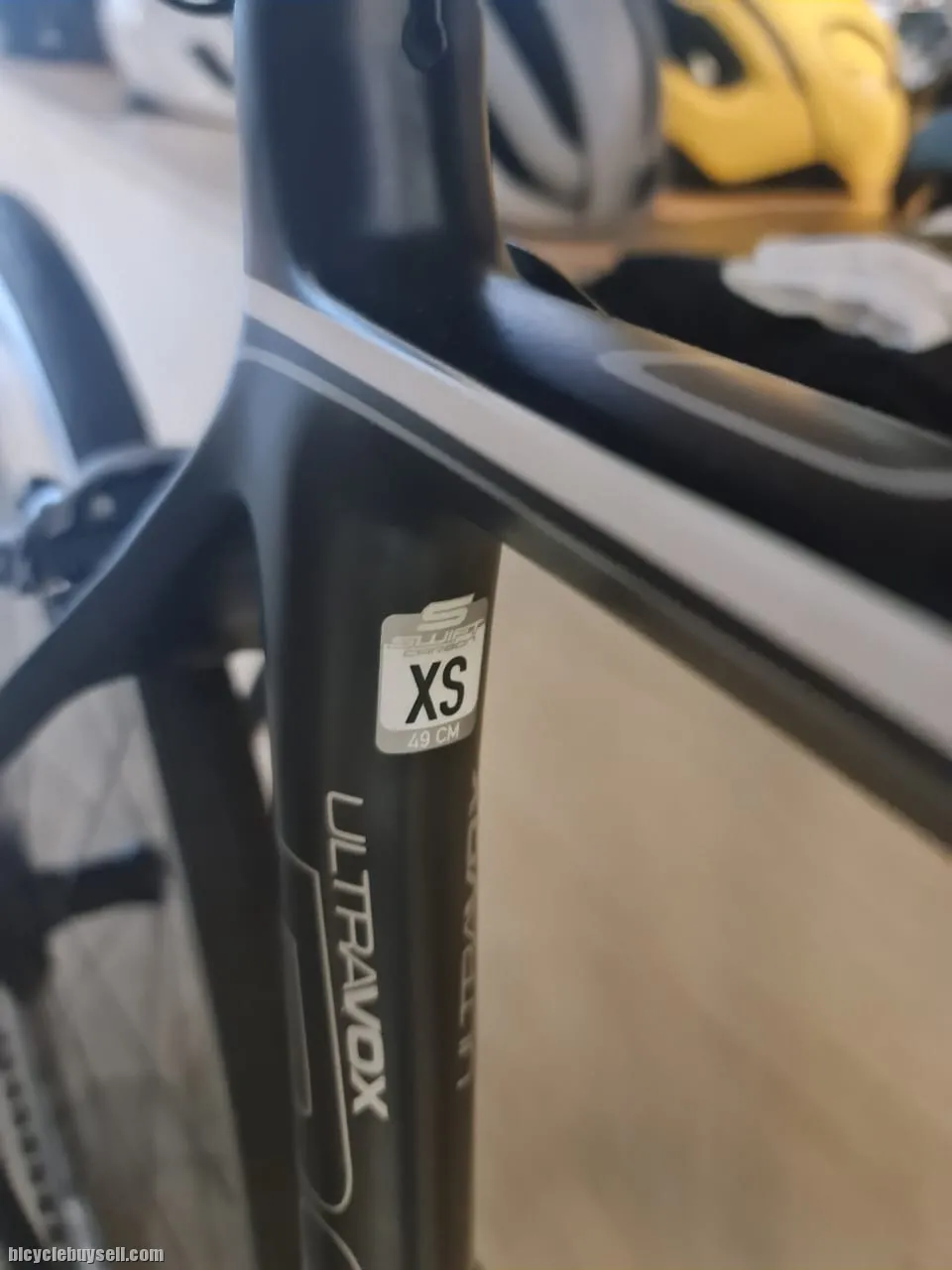 Hardly Used Swift Carbon Ultravox RS1 for sale
