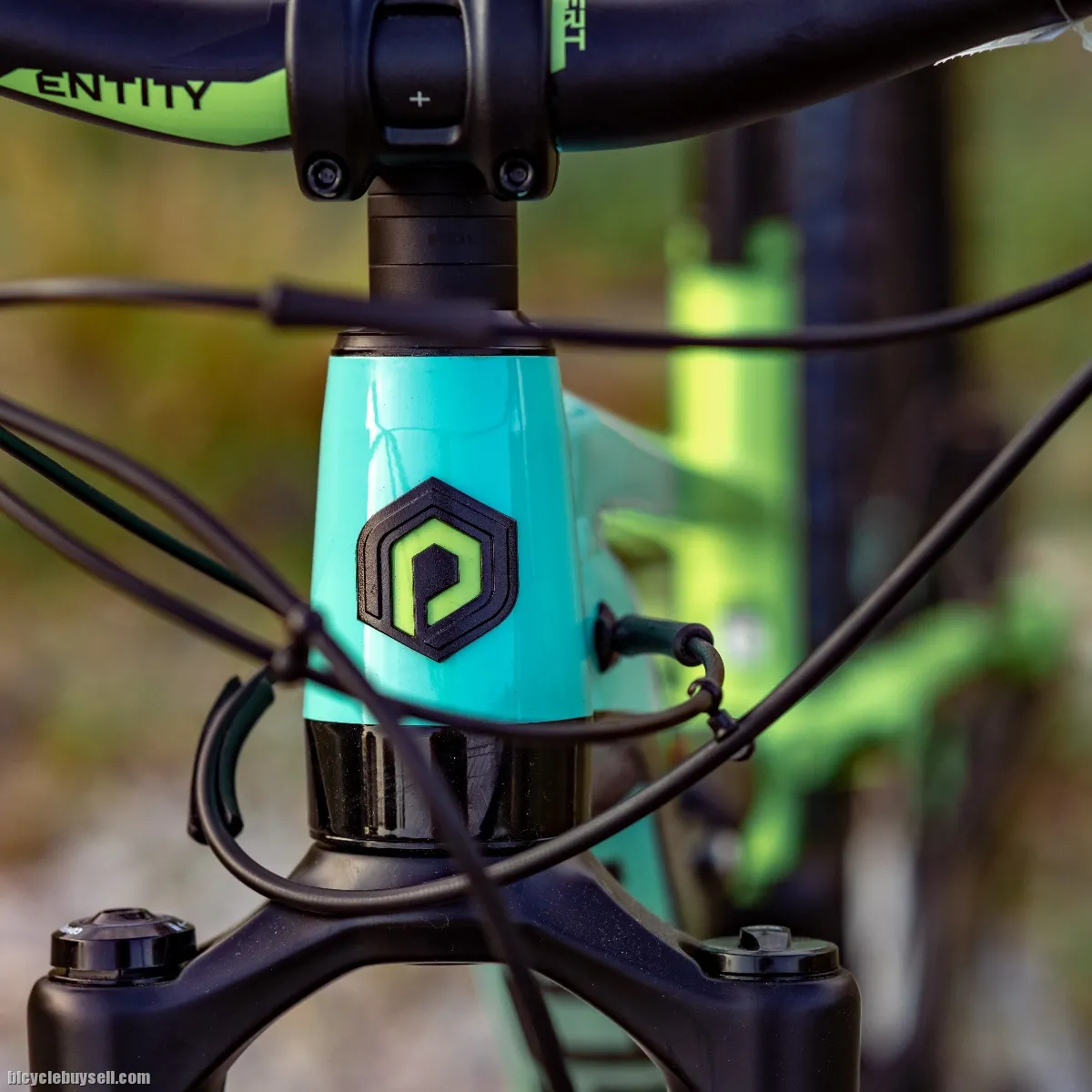 NEW Polygon SISKIU T7