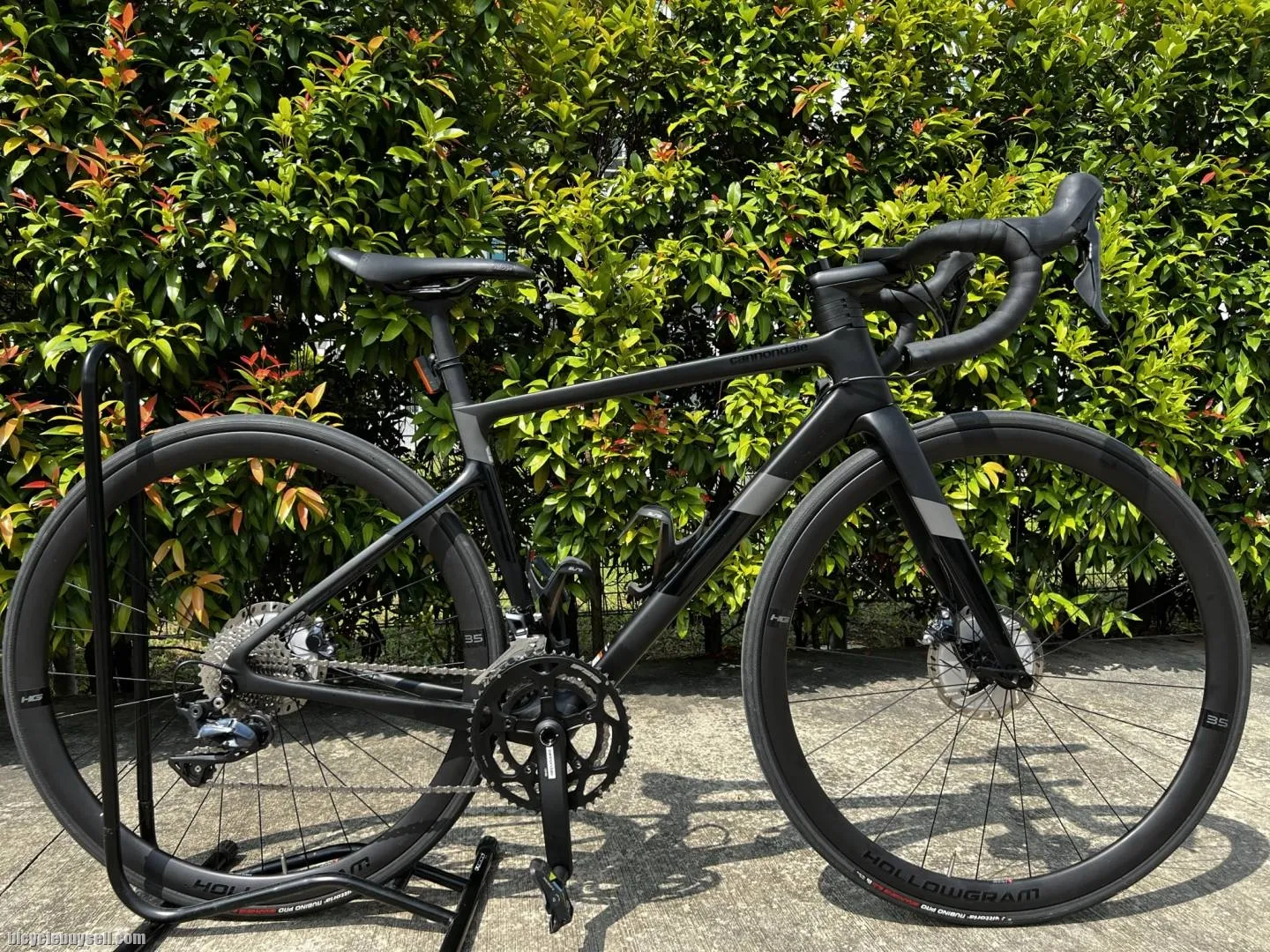 Cannondale SuperSix Evo Disc Low Mileage