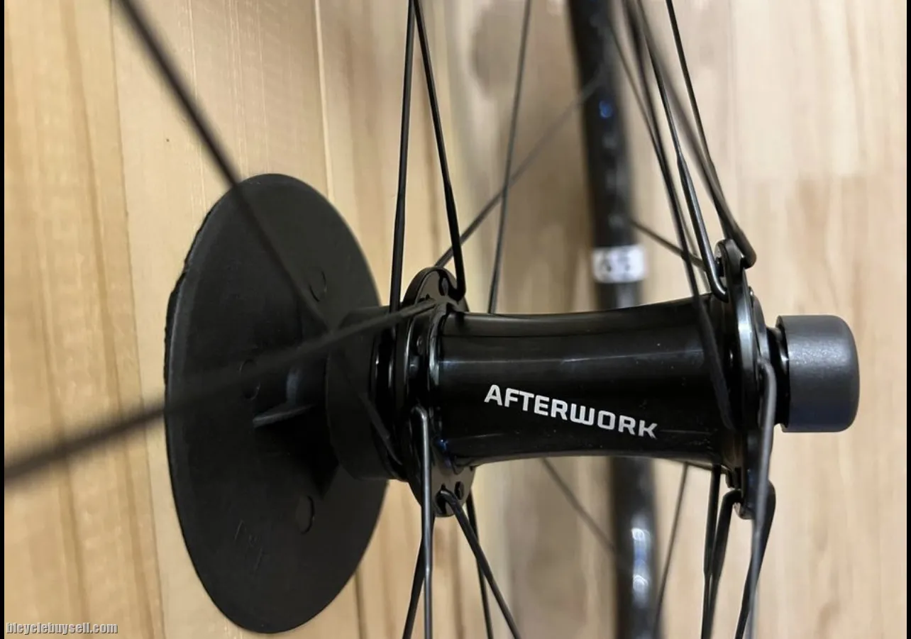 Afterwork carbon wheel same as priceston carbon wheel