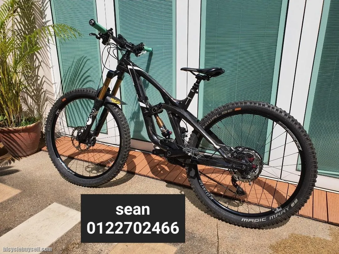 Polygon Full suspension High specs enduro Collusus N8 27.5 size s Carbon MTB fox Kashima deore XT