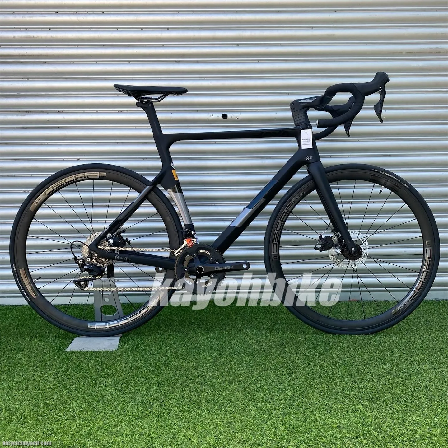 JAVA VESUVIO 2x11 SPEED 105 CARBON ROADBIKE