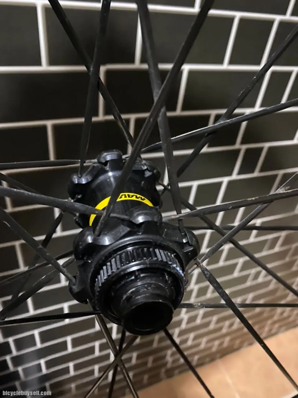 Mavic Cosmic Pro Carbon Wheelset Disc Brake