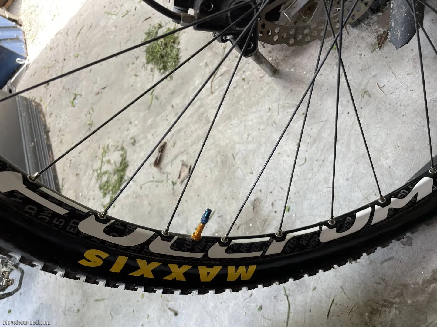 Fox 32 factory step-cast kashima coat 27.5