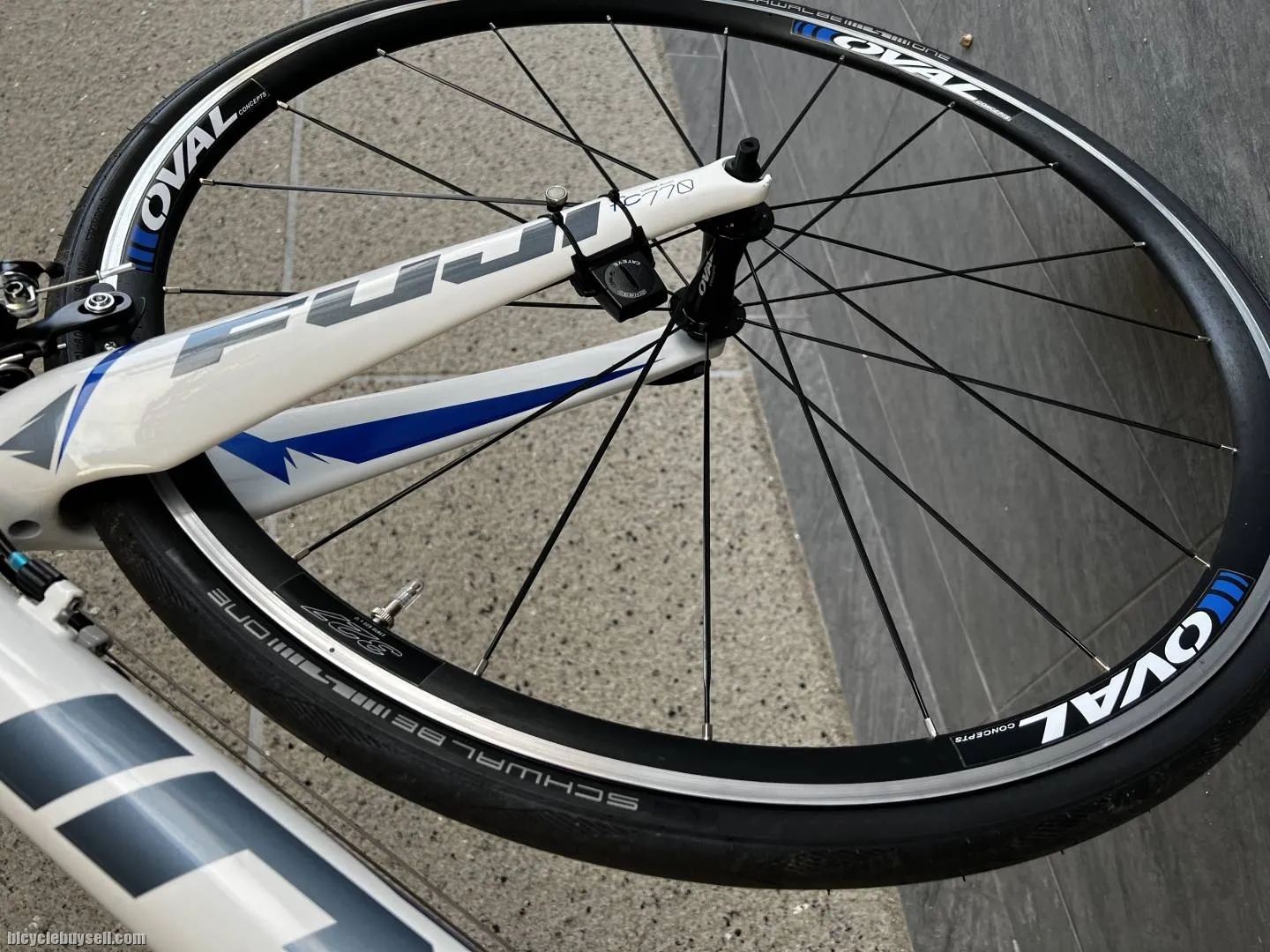 Fuji Altamira 2.5 - complete bike