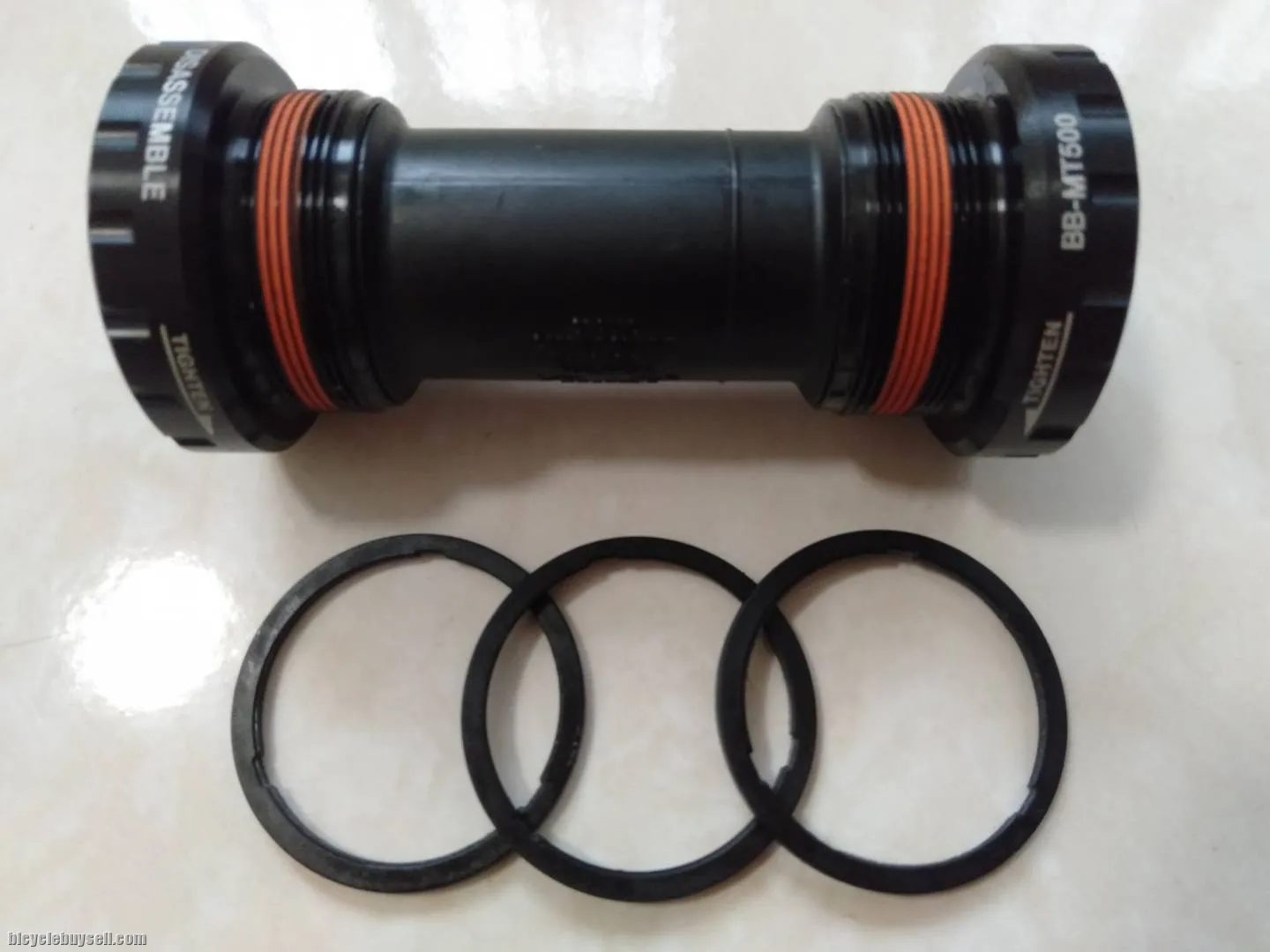 Shimano Bottom Bracket (BB-MT500)