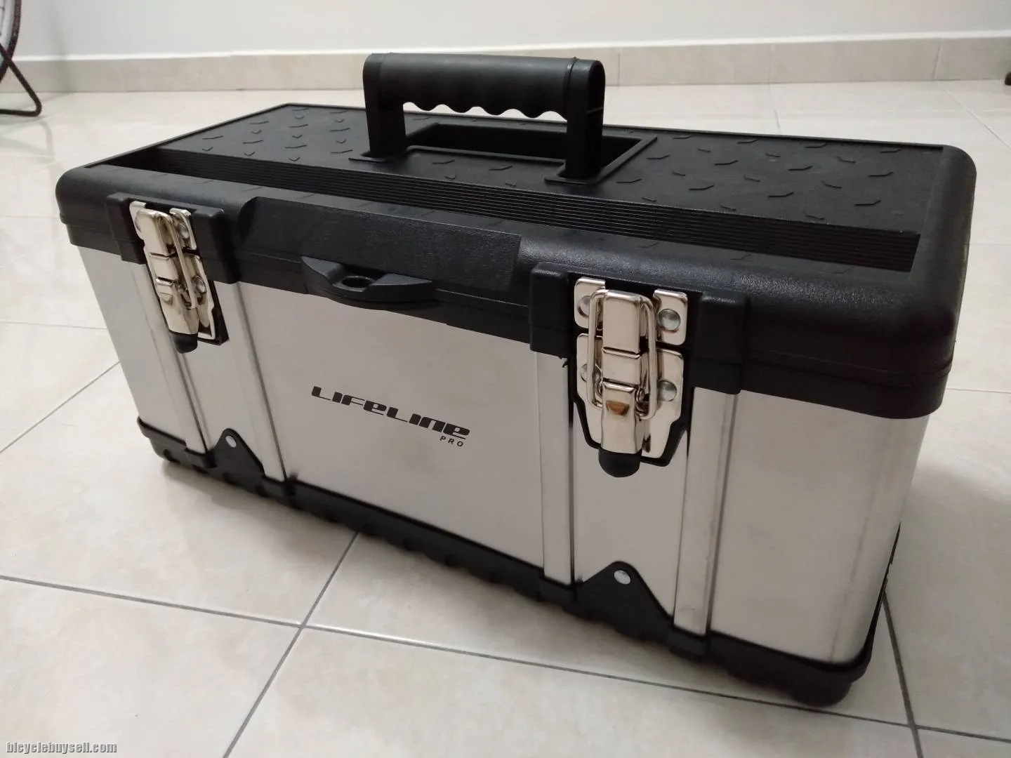 LifeLine PRO Stainless Steel Tool Box.