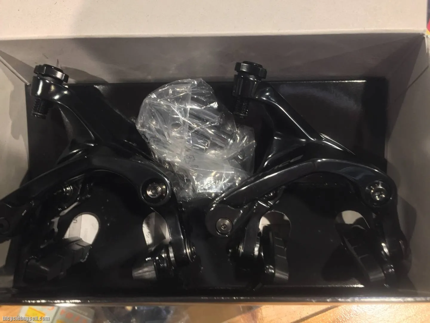 !SOLD! SHIMANO DURA ACE R9100 BRAKESET