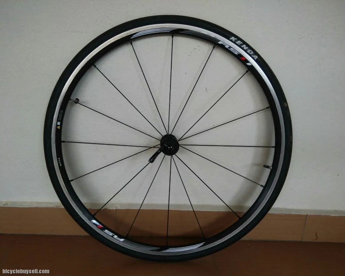 Shimano RS11 Alloy Rim Brake (Front Wheel) only