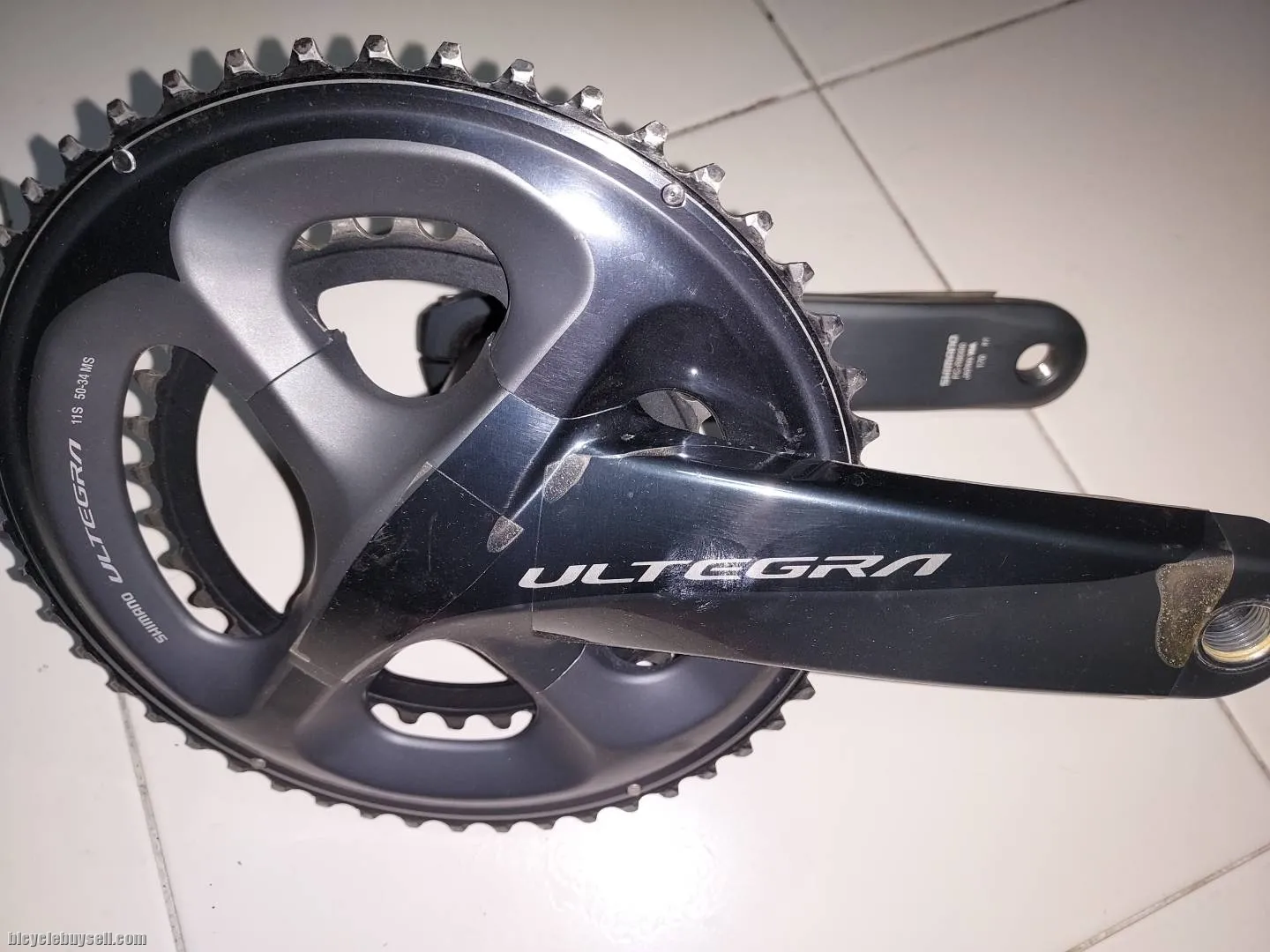 SOLD-Crankset Ultegra R8000