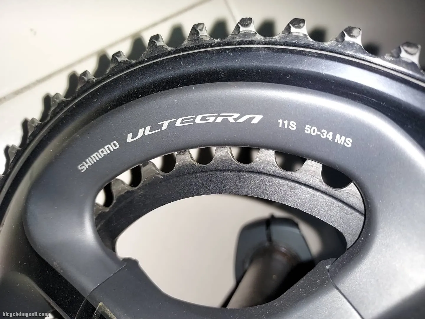 SOLD-Crankset Ultegra R8000