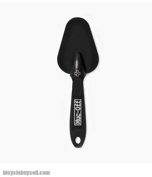 Muc Off 8 in 1 Bicycle Cleaning Kit