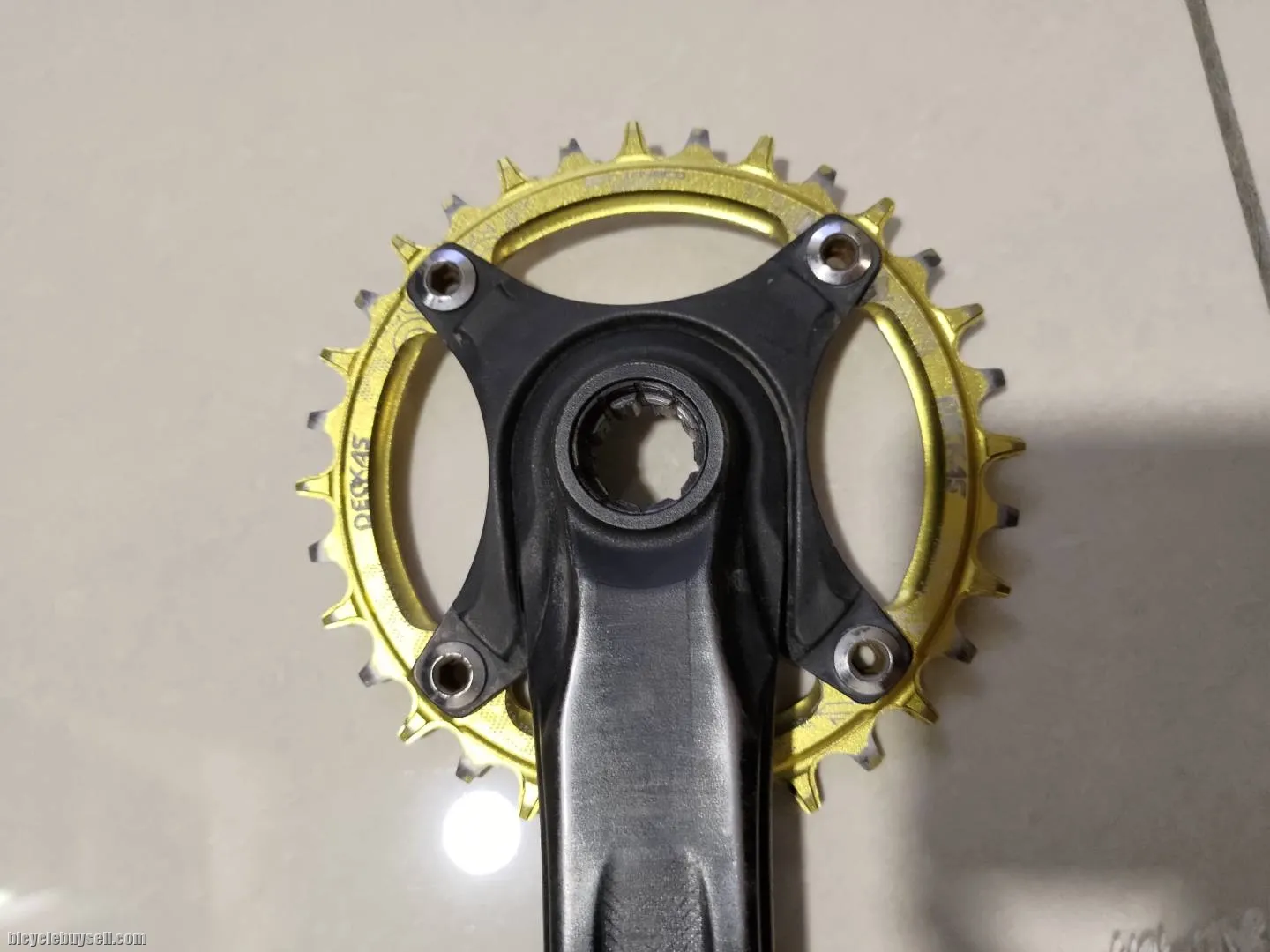 Sold RACEFACE AEFFECT crankset 170mm