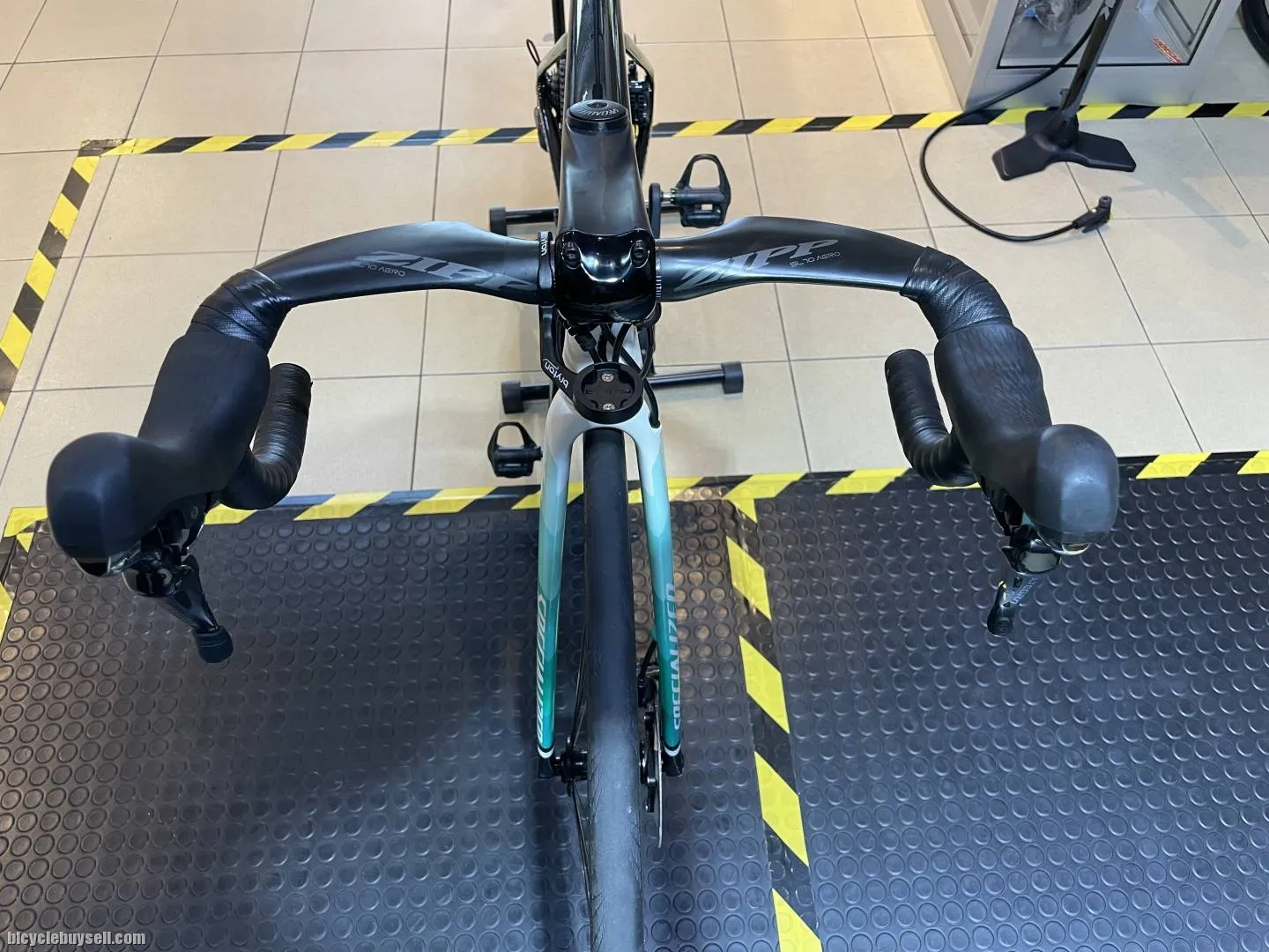 S-Works Tarmac SL6 Bora Edition Fact12r