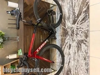 TREK Madone 4 Series