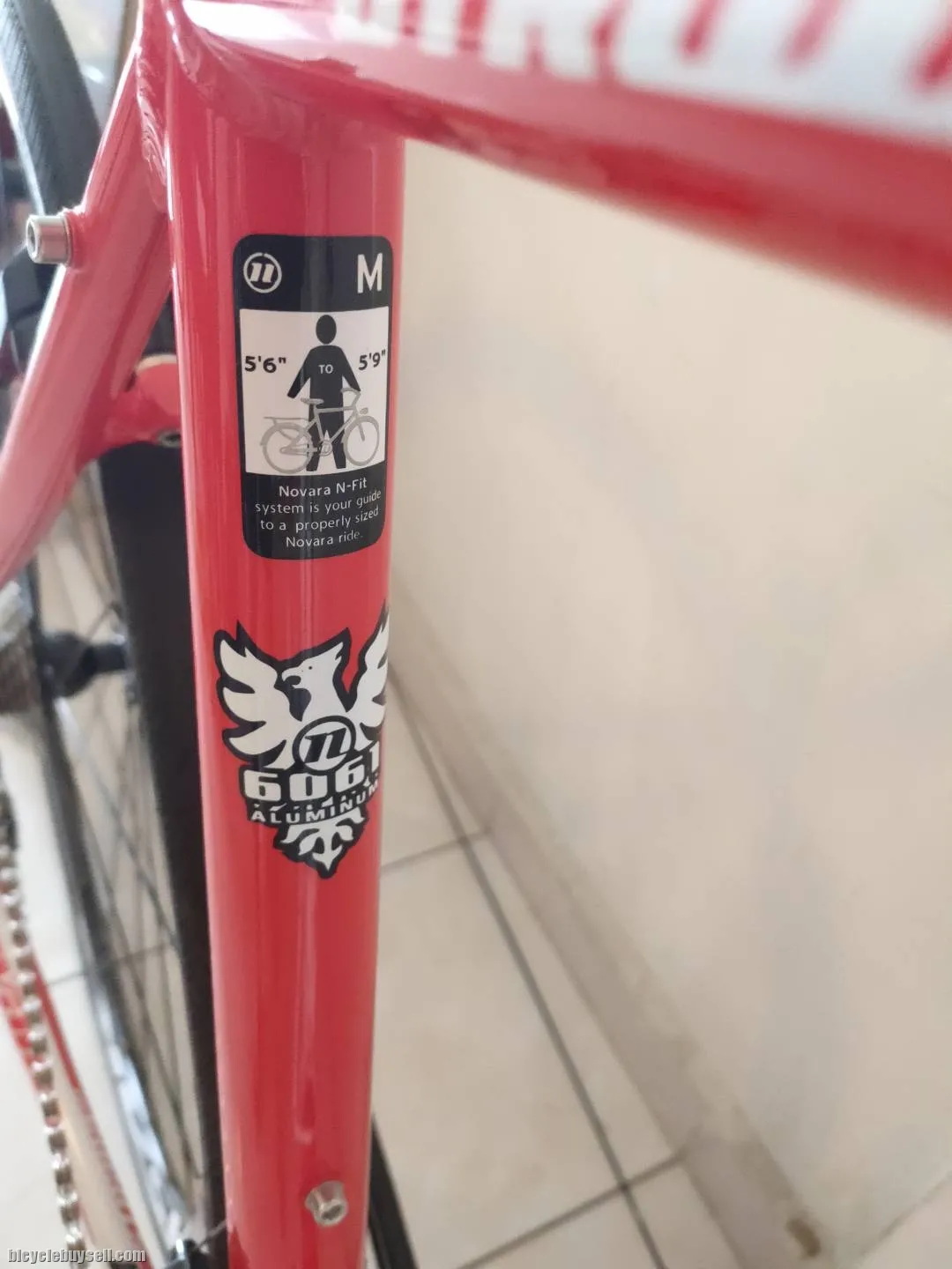 8kg Road Bike Novara Strada 22sp