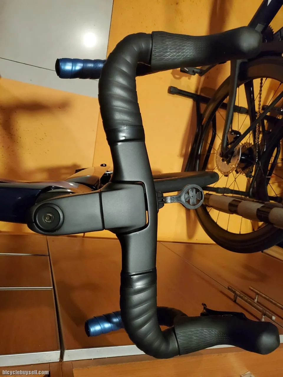 2022 Trek Madone SL7 Disc OCLV 500 Series Carbon.