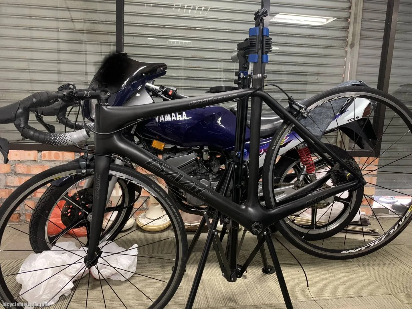 ISAAC PROTON FW carbon roadbike frame