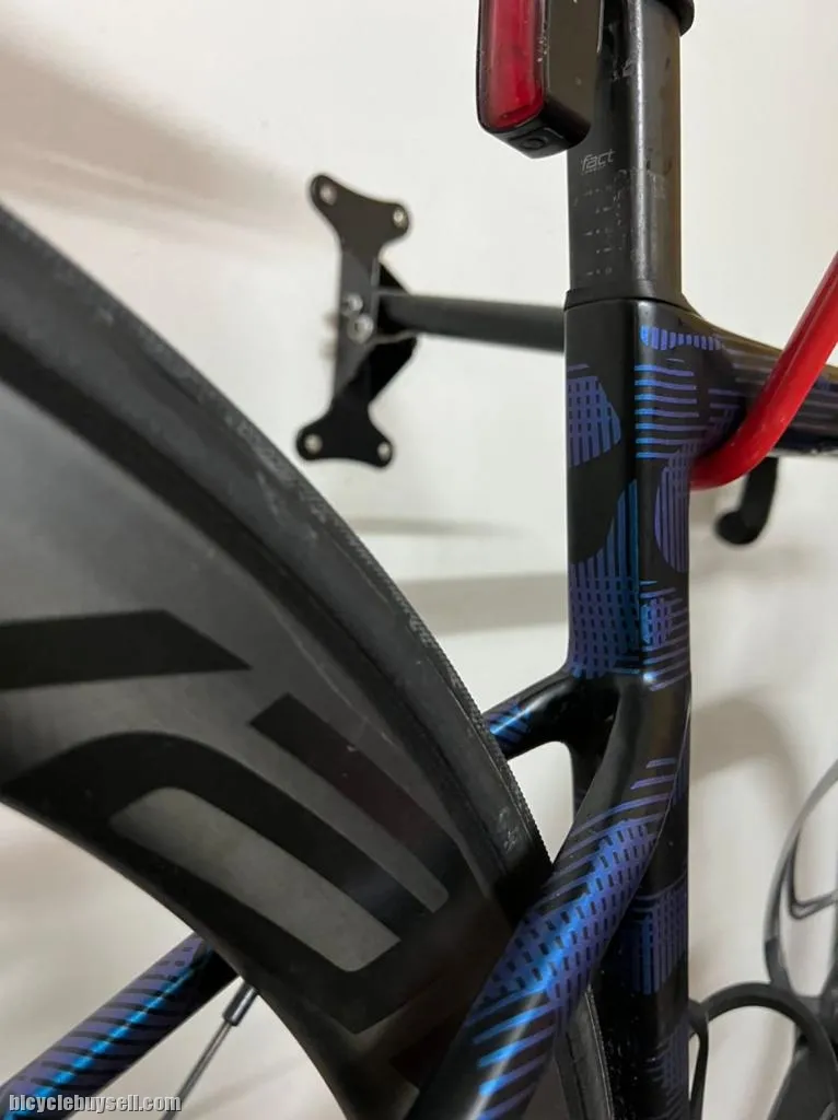 [SOLD] SPECIALIZED SL6 DISC EXPERT