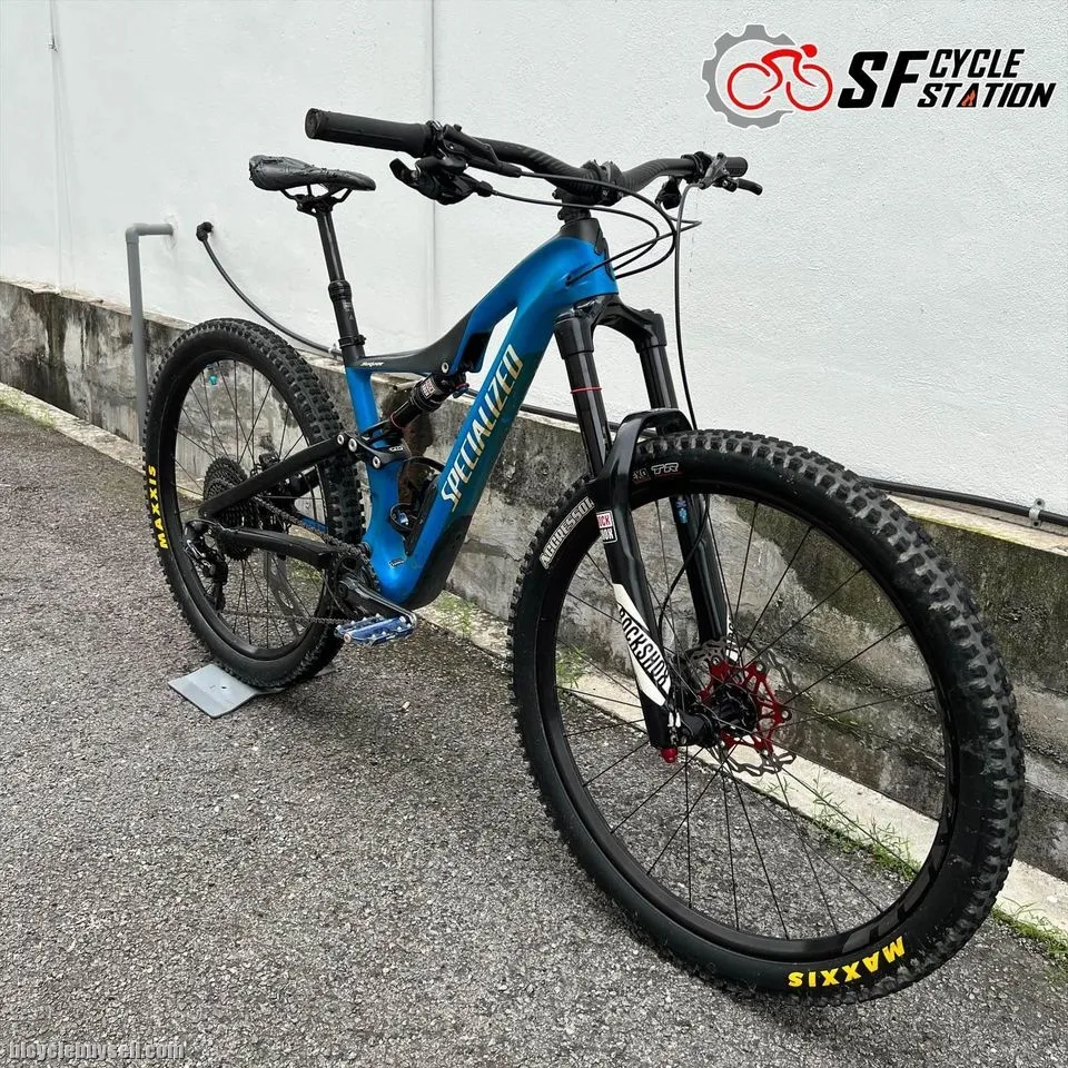 (USED) 2017 SPECIALIZED STUMPJUMPER FSR COMP CARBON 27.5"