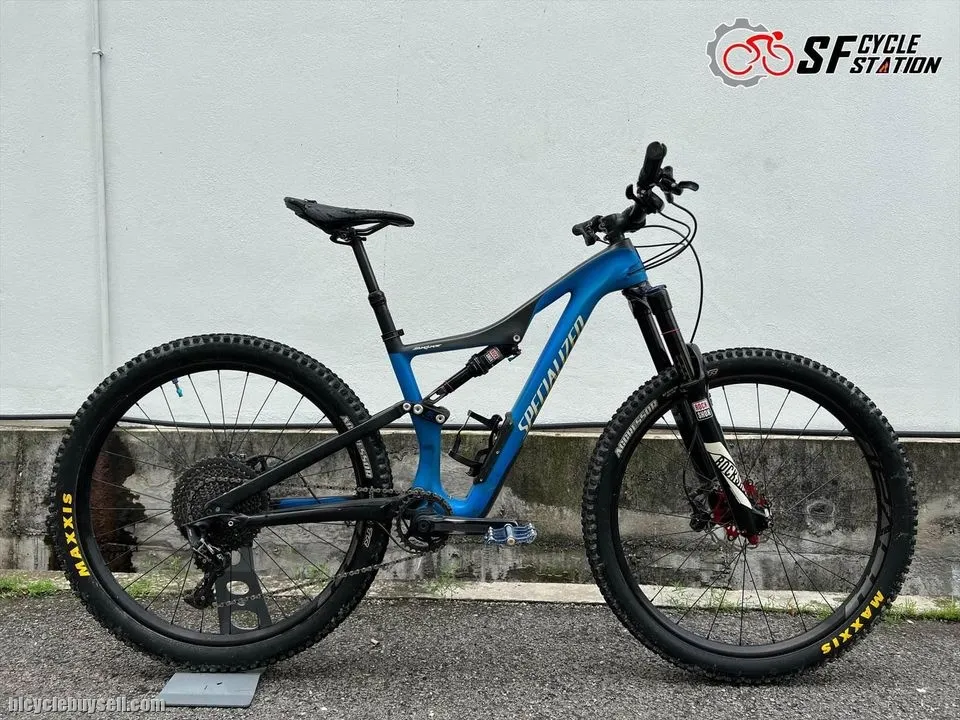 (USED) 2017 SPECIALIZED STUMPJUMPER FSR COMP CARBON 27.5"
