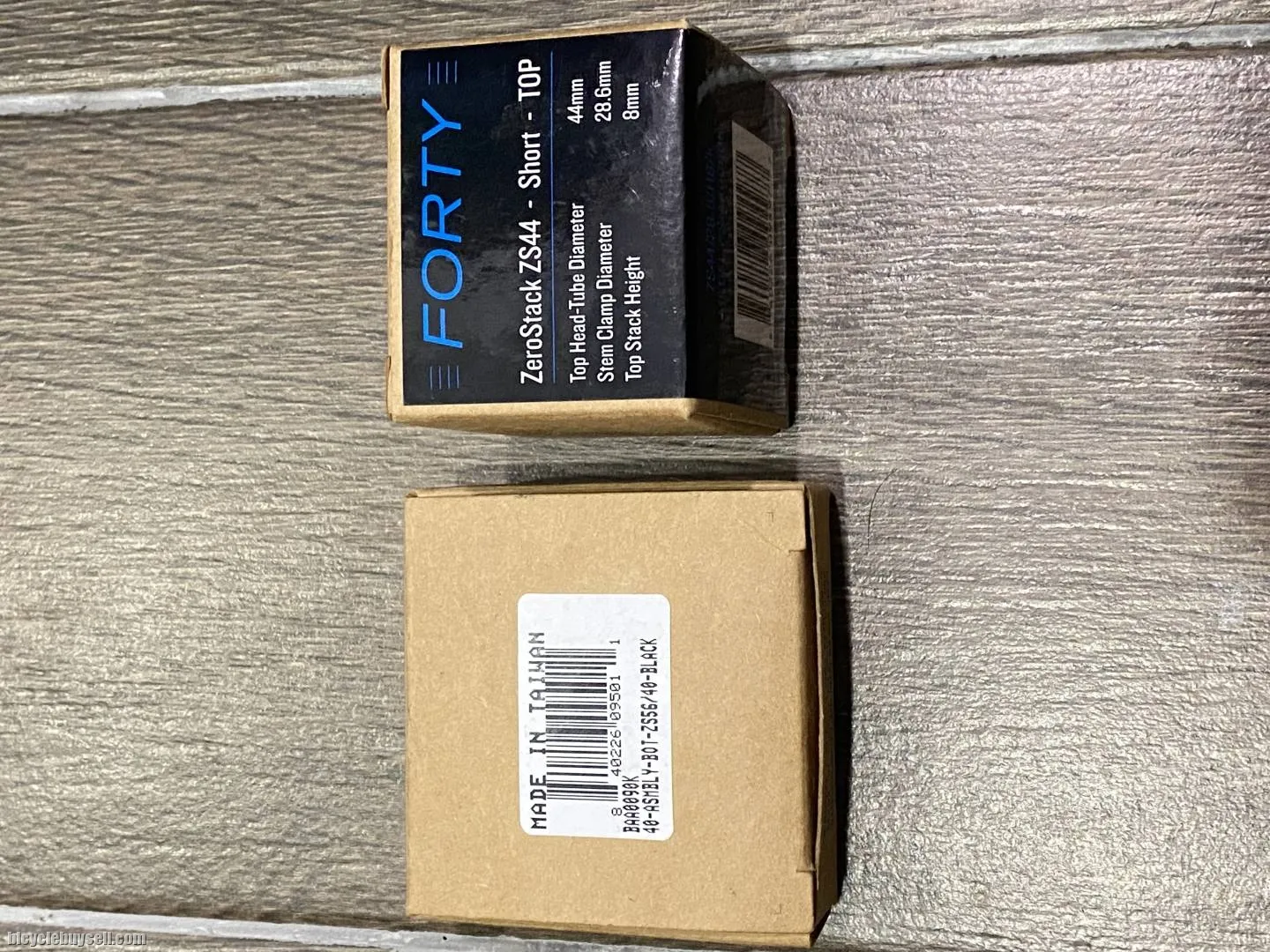 Cane Creek Forty SHORT (ZS44/28.6) &amp; (ZS56/40) headset NEW