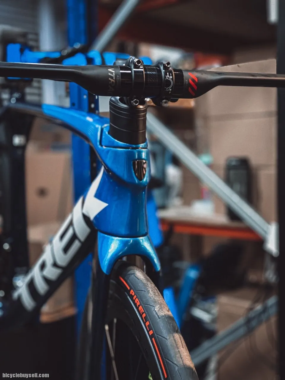 (SOLD)Bontrager Aero Blendr XXX handlebar with Stem