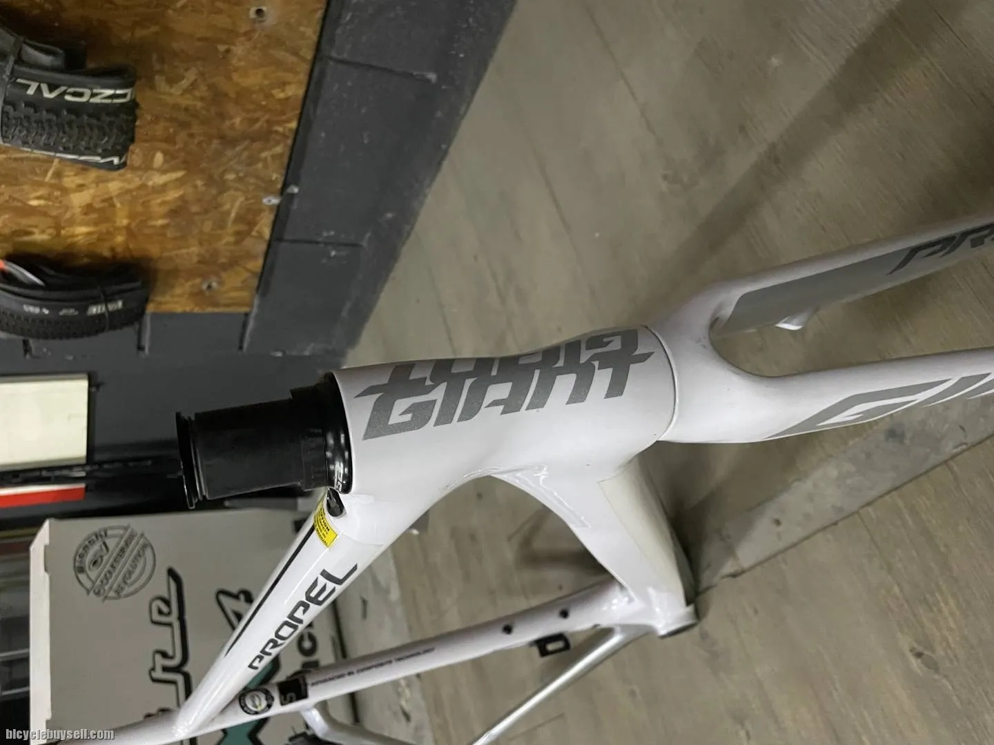 (SOLD)GIANT PROPEL ADVANCED SL FRAMESET