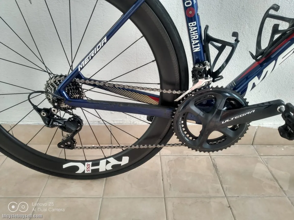 Merida Scultura 4000 Bahrain Team Edition
