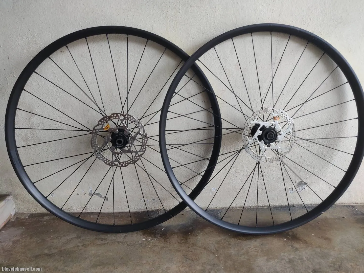Alexrims Md25 Shimano hub wheelset