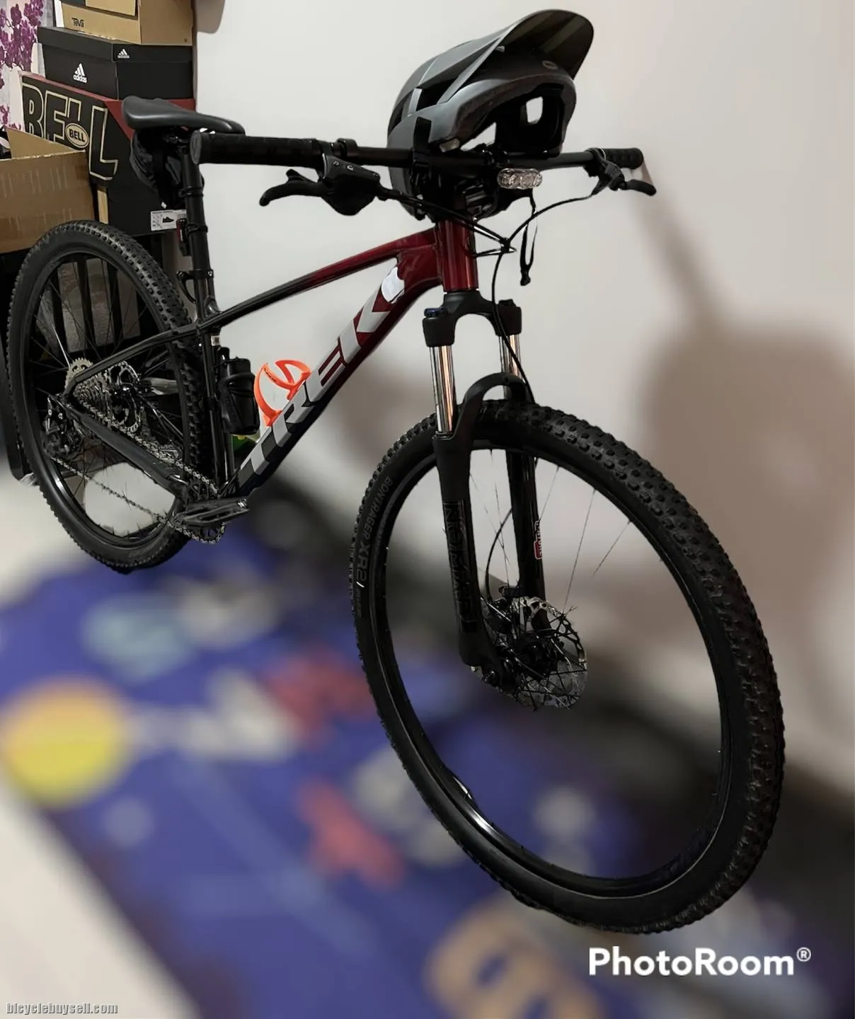Trek Marlin 6 2022 with full accessories