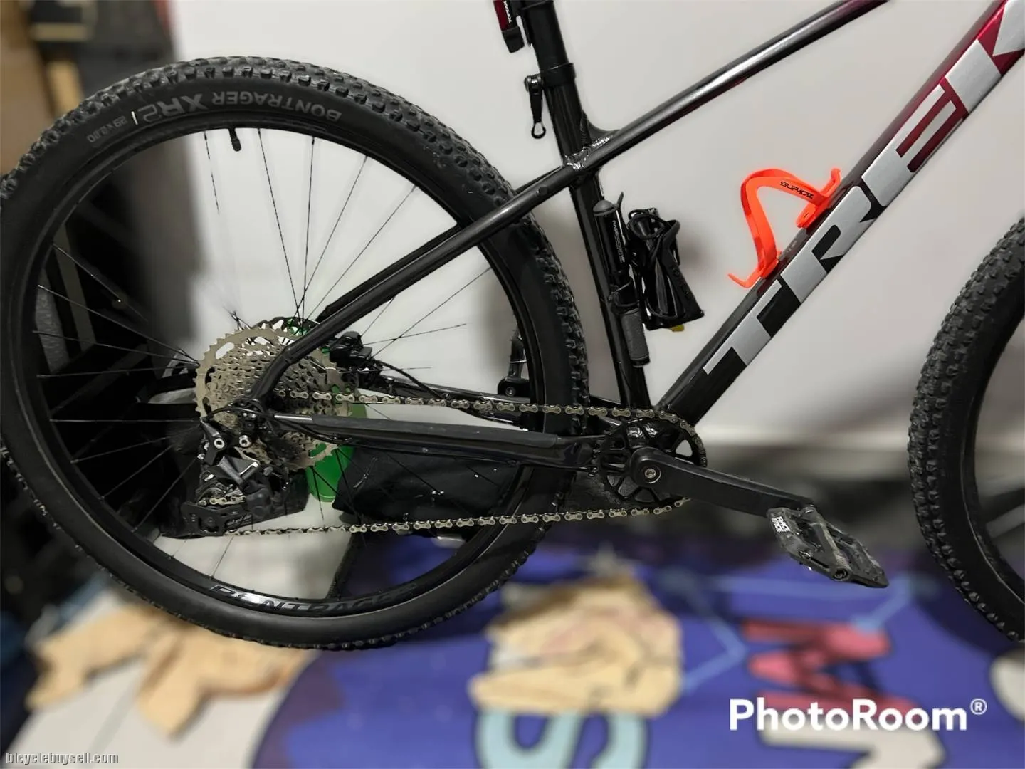 Trek Marlin 6 2022 with full accessories